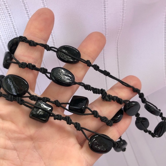 Vtg Black Glass Beaded Necklace - Picture 8 of 8